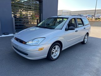 Used 2001 Ford Focus SE image 1