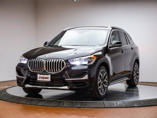 Certified 2022 BMW X1 sDrive28i image 1
