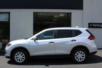 Used 2017 Nissan Rogue S image 1