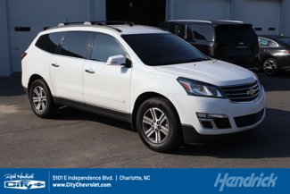 Used 2016 Chevrolet Traverse LT image 1