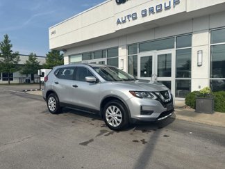 Used 2017 Nissan Rogue S image 1