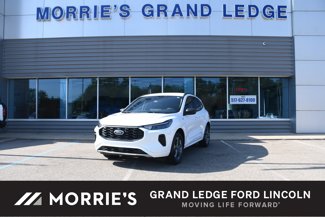 Used 2023 Ford Escape ST-Line w/ Tech Pack #1 image 1