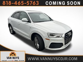 Used 2018 Audi Q3 2.0T Premium w/ Convenience Package image 1