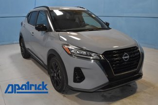 Used 2022 Nissan Kicks SR image 1