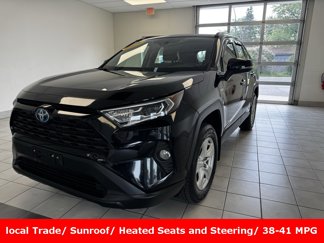 Certified 2021 Toyota RAV4 XLE image 1