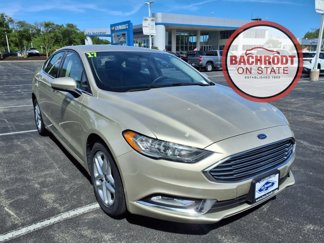 Used 2017 Ford Fusion SE w/ Equipment Group 201A image 1