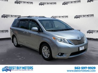 Used 2011 Toyota Sienna XLE image 1