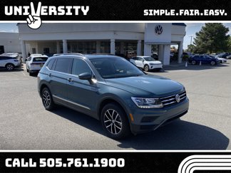Used 2021 Volkswagen Tiguan SE w/ Panoramic Sunroof Package image 1