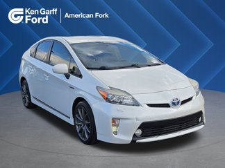 Used 2015 Toyota Prius Five image 1
