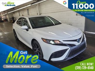 Certified 2022 Toyota Camry SE image 1