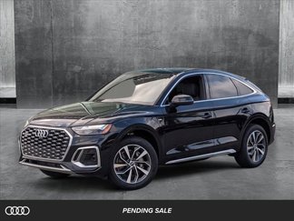 Certified 2022 Audi Q5 2.0T Premium w/ Convenience Package image 1