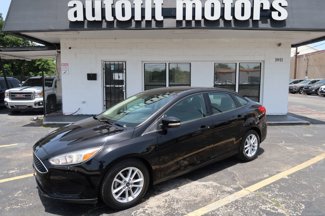 Used 2017 Ford Focus SE image 1