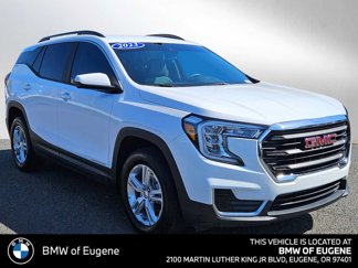 Used 2023 GMC Terrain SLE w/ Driver Convenience Package image 1