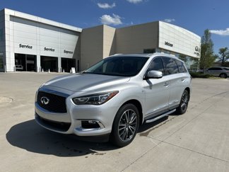 Used 2017 INFINITI QX60 AWD w/ Deluxe Technology Package image 1