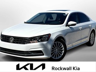 Used 2017 Volkswagen Passat 1.8T SE image 1