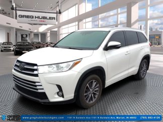 Used 2018 Toyota Highlander XLE image 1