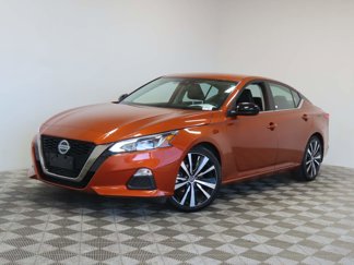Used 2022 Nissan Altima 2.5 SR image 1