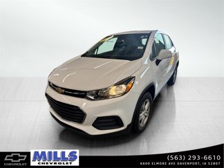 Used 2020 Chevrolet Trax LS w/ Tint and Cruise Package image 1