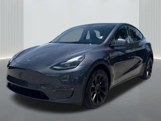 Used 2023 Tesla Model Y Long Range image 1