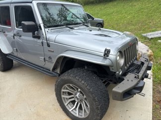 Used 2017 Jeep Wrangler Unlimited Sahara image 1