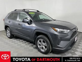 Used 2022 Toyota RAV4 XLE image 1
