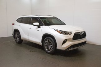 Used 2021 Toyota Highlander Platinum image 1