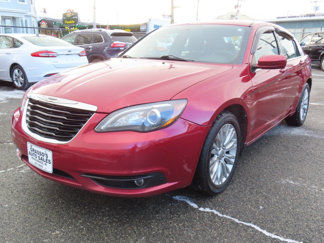 Used 2013 Chrysler 200 Touring w/ S Exterior Appearance Pkg image 1