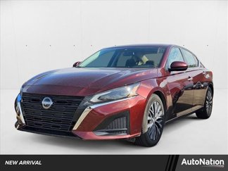 Used 2023 Nissan Altima 2.5 SV image 1