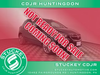 Used 2022 Buick Encore Preferred w/ Safety Package II image 1