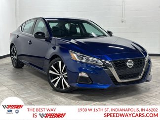 Used 2020 Nissan Altima 2.5 SR image 1