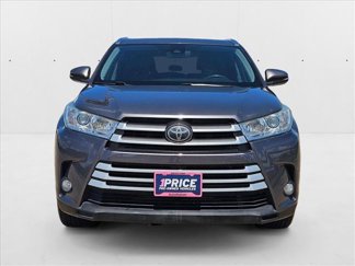 Used 2018 Toyota Highlander XLE video 2