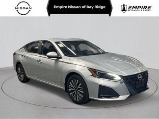 Used 2023 Nissan Altima 2.5 SV image 1