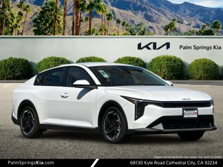 New 2025 Kia K4 EX image 1