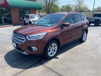 Used 2018 Ford Escape SE image 1