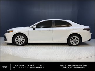 Used 2023 Toyota Camry LE image 1