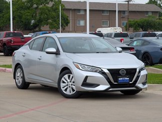 Used 2020 Nissan Sentra S image 1