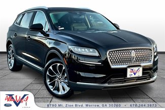 Certified 2022 Lincoln Nautilus Reserve w/ Luxury Package image 1