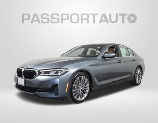 Certified 2022 BMW 530i xDrive w/ Premium Package image 1