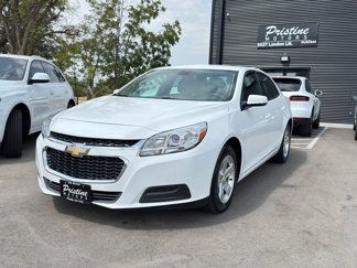 Used 2016 Chevrolet Malibu LT image 1