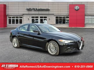 Used 2017 Alfa Romeo Giulia Ti w/ TI Lusso Light Wood Package image 1