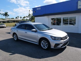 Used 2016 Volkswagen Passat 1.8T S image 1