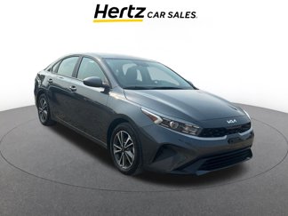 Used 2023 Kia Forte LXS image 1