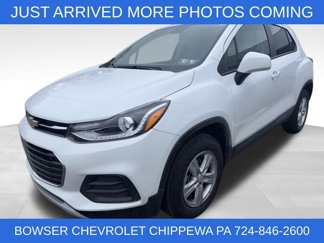 Used 2022 Chevrolet Trax LT w/ Driver Confidence Package image 1