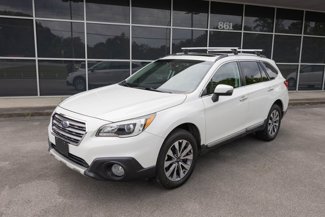 Used 2017 Subaru Outback 3.6R Touring image 1