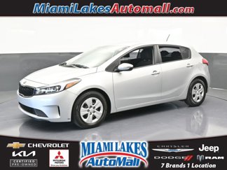 Used 2017 Kia Forte LX image 1