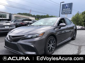 Used 2021 Toyota Camry SE image 1