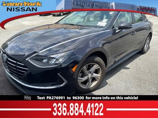 Used 2023 Hyundai Sonata SE image 1