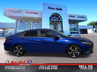 Used 2023 Hyundai Elantra Limited w/ Preferred Accessory Package image 1
