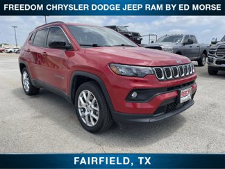 Used 2023 Jeep Compass Latitude image 1
