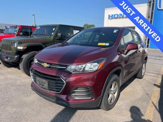 Used 2017 Chevrolet Trax LS image 1